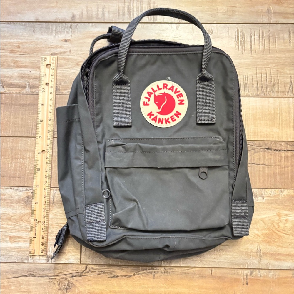 Kånken Black Backpack